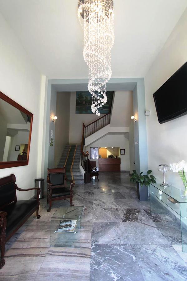 Hotel Plaza Керетаро Экстерьер фото