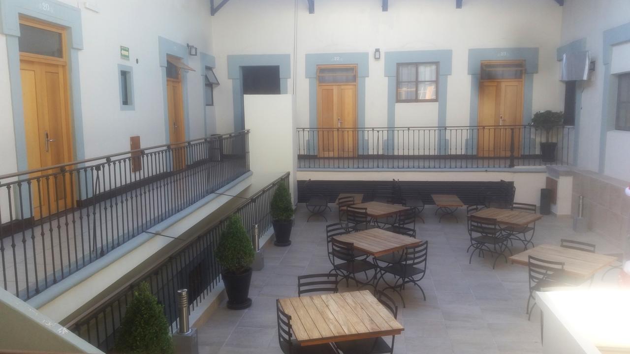 Hotel Plaza Керетаро Экстерьер фото
